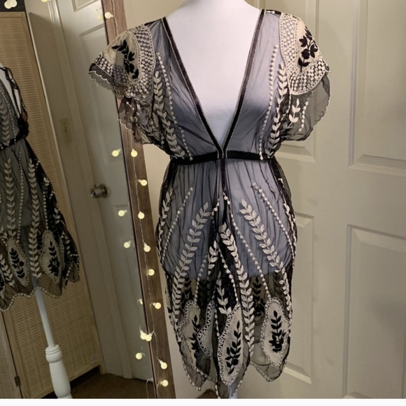 FREE PEOPLE Ollari Ethereal Lace Mini Black Dress NWT Large - Picture 6 of 9